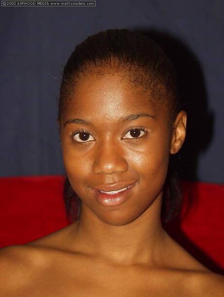 Matts Models offers a free picture gallery with Monique in sex with sex toy